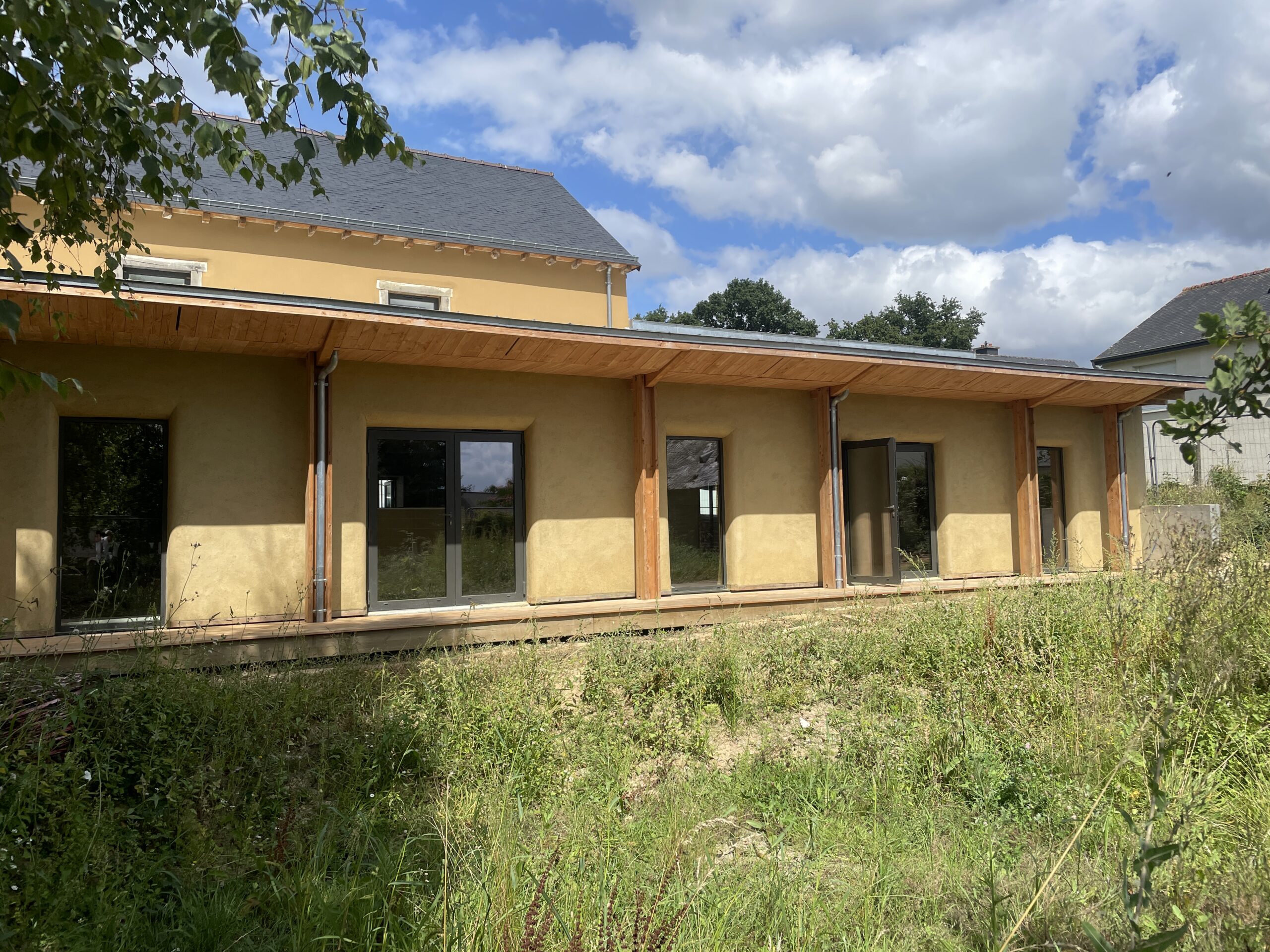 La Chapelle-Thouarault : enduits de finition terminés !