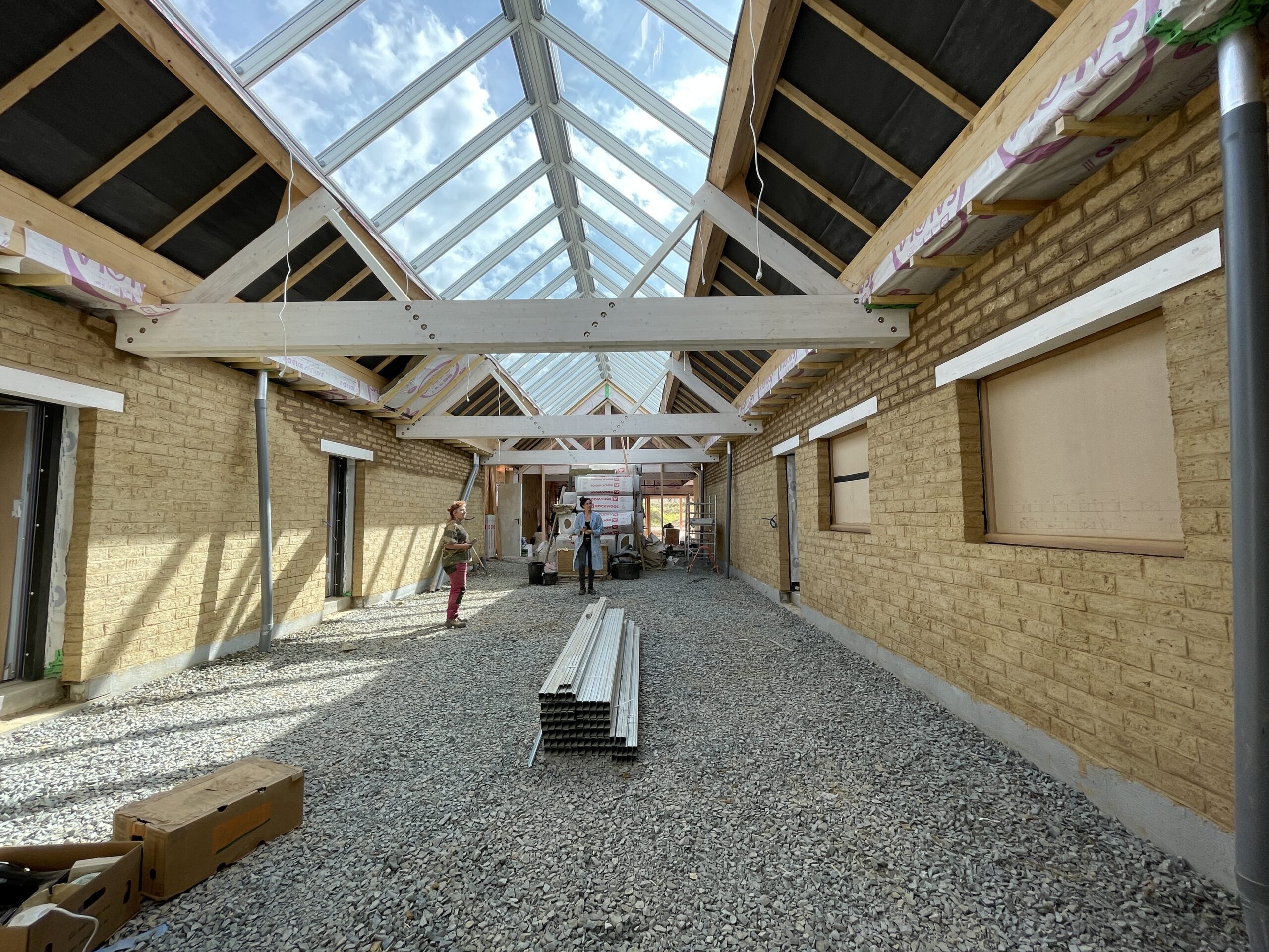 Espace intergénérationnel de Pommeret (22) : maçonnerie des adobes
