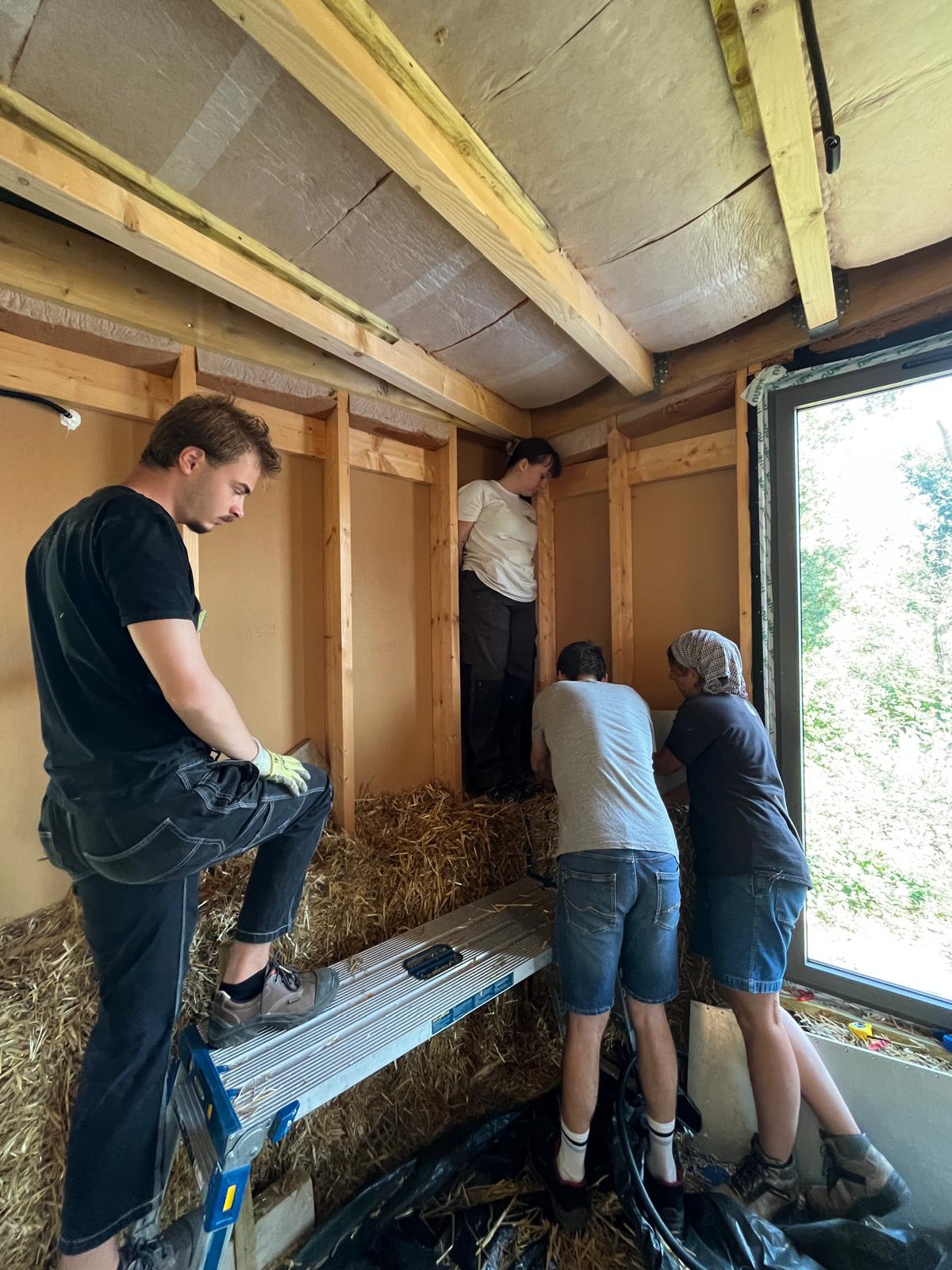 angle-paille-chantier angle-paille-chantier